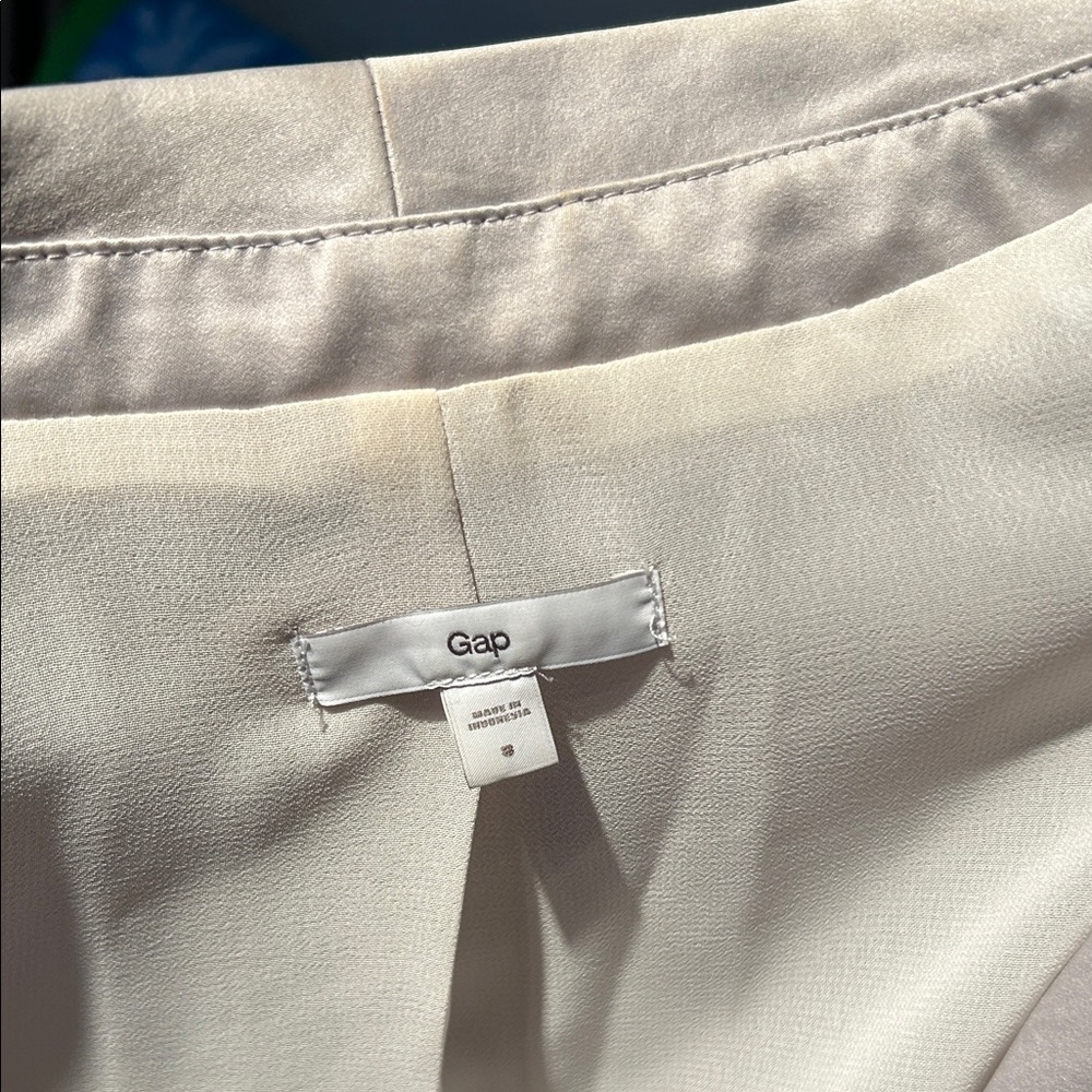 Chic Light Gray Blazer - image 4